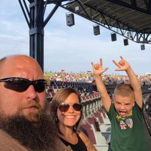 Meet your Posher, Renee